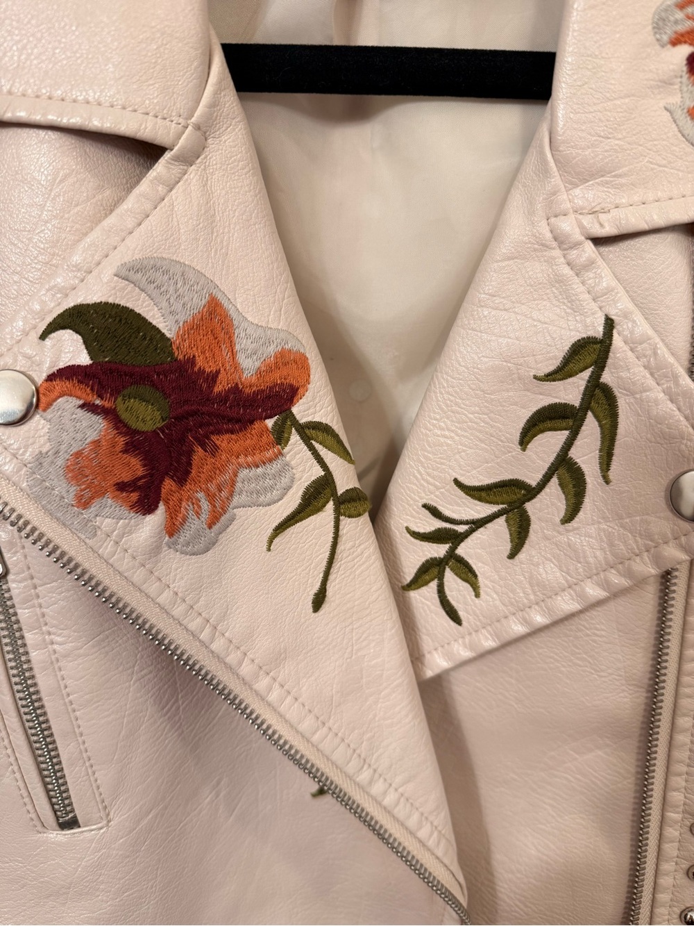 Embroidered Beige Faux-Leather Jacket - Picture 4 of 6